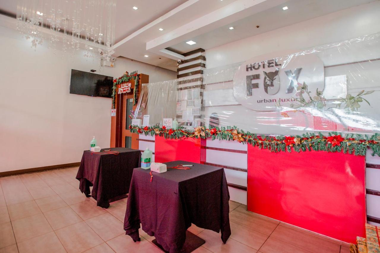 Oyo 637 Fox Hotel Quezon City Dış mekan fotoğraf